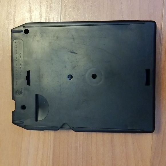 Vintage Pink Floyd Dark Side of the Moon 8-track tape soundtrack from 1973 - Picture 4 of 4